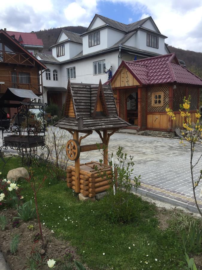 Guest House U Myrona Yaremche Exterior photo