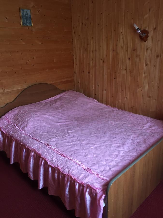 Guest House U Myrona Yaremche Exterior photo
