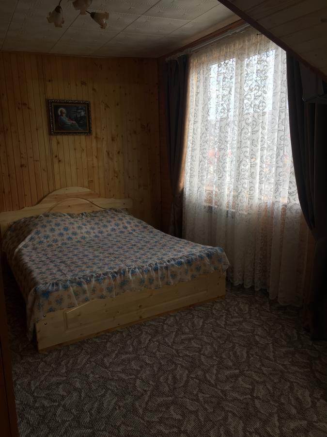 Guest House U Myrona Yaremche Exterior photo