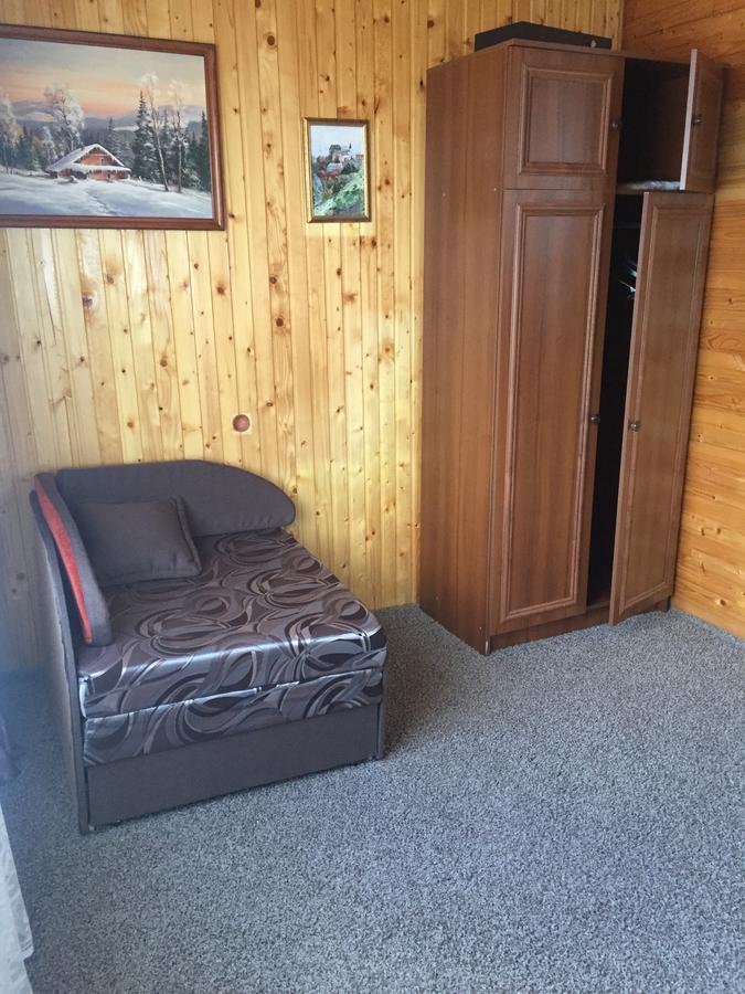 Guest House U Myrona Yaremche Exterior photo