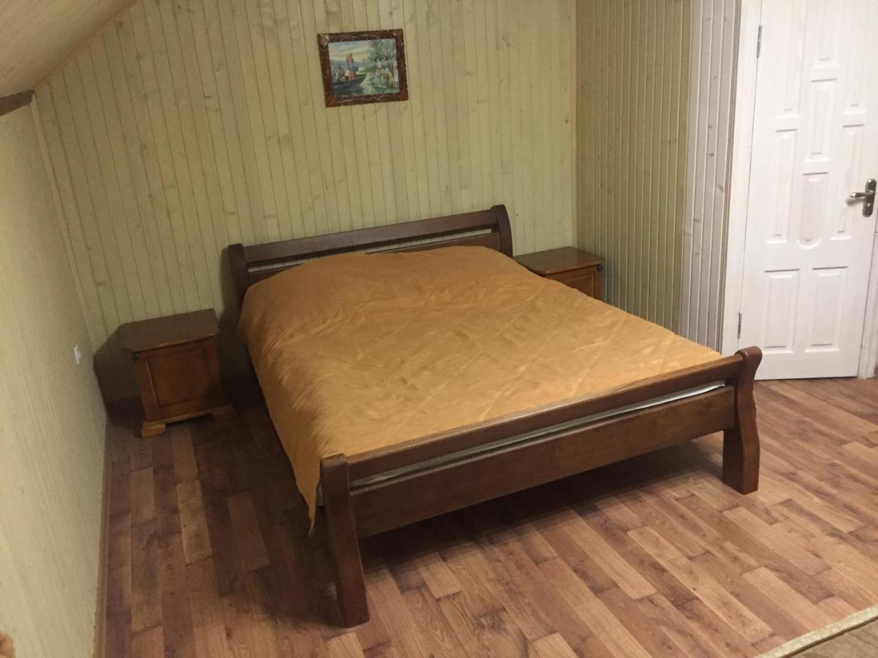 Guest House U Myrona Yaremche Exterior photo